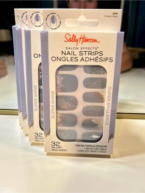 Sally Hansen Salon Effects Press-On Nail Strips — Light Purple Glitter Accent